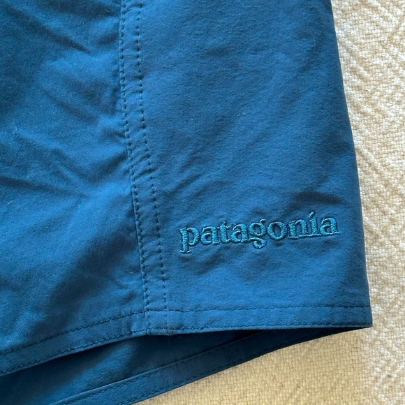 Patagonia M's Stretch Wavefarer® Board Shorts - Picture 7 of 7